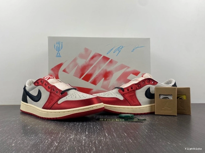 OG FN0432-100 Room Trophy Air Away Jordan 1 Low x 0717